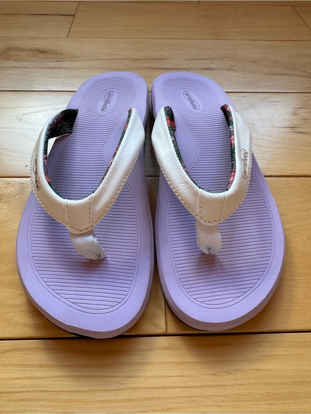 Aerothotic thong sandals